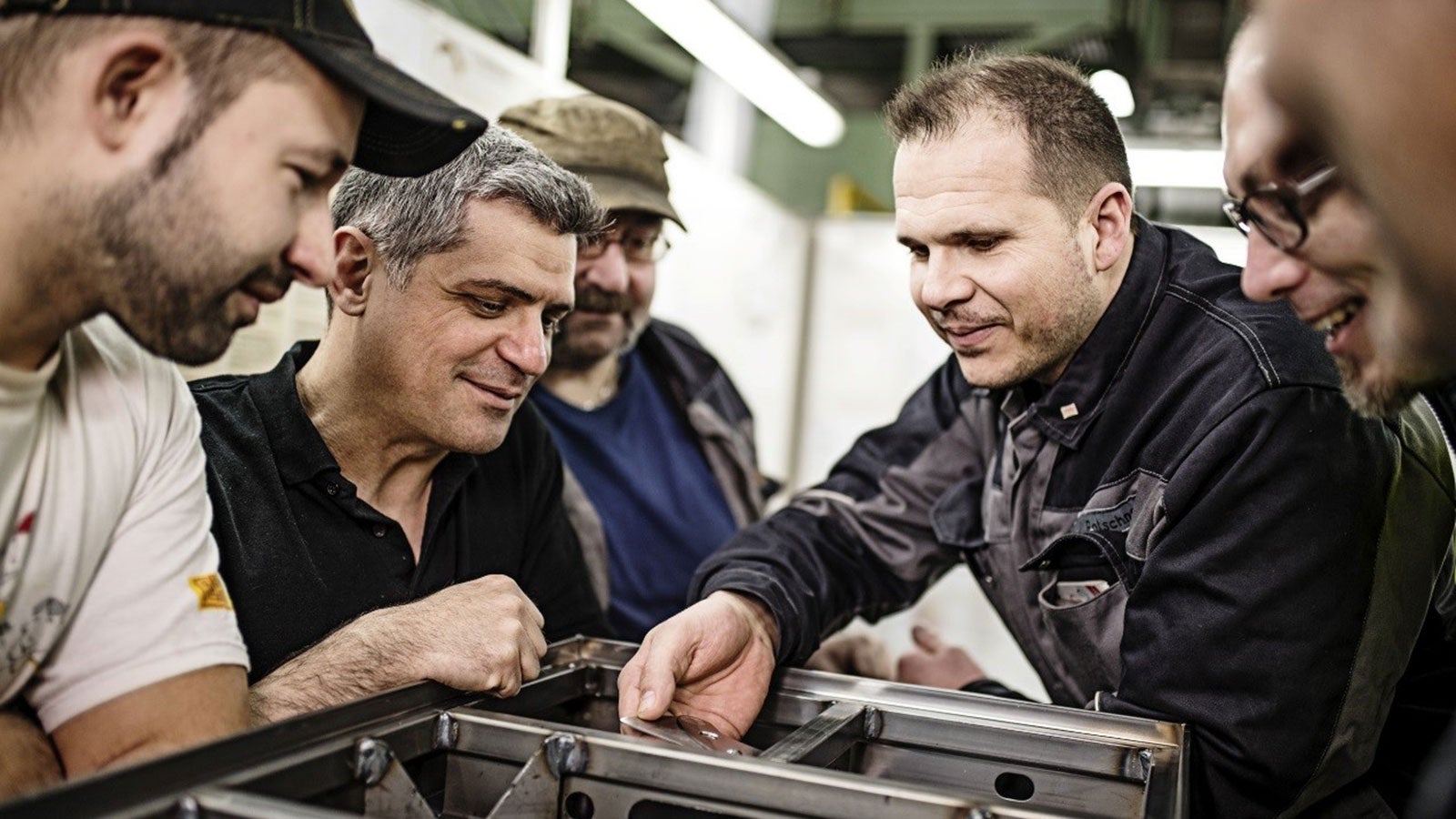 Outstanding Employees, Team Spirit, Efficient Processes, Excellent Products